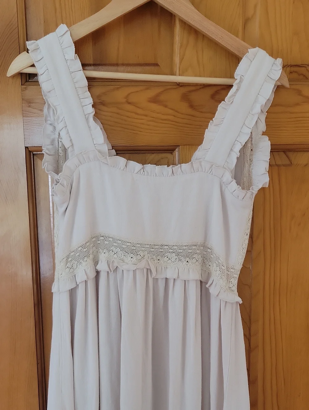 Rumored Sleeveless Lace-Trim Maxi Dress size XS - Picture 7 of 9